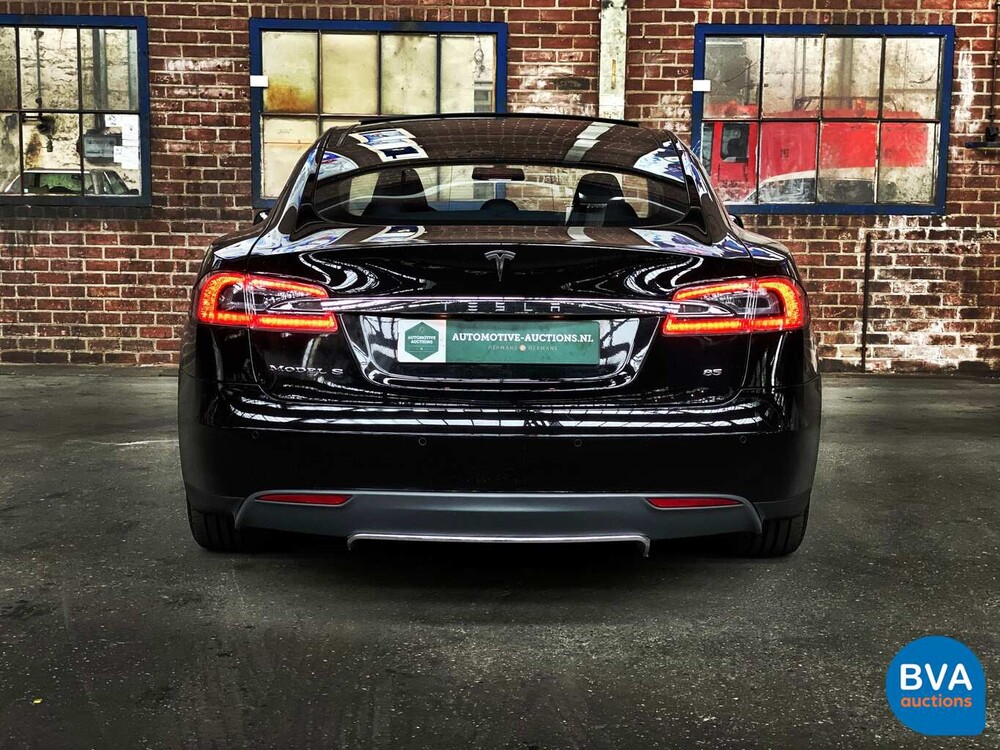 Tesla Model S 85 Base 367pk 2013, 6-SRL-53