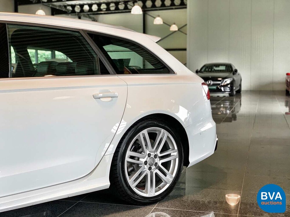 Audi RS6 Avant Quattro 4.0 TFSI 560hp 2015.