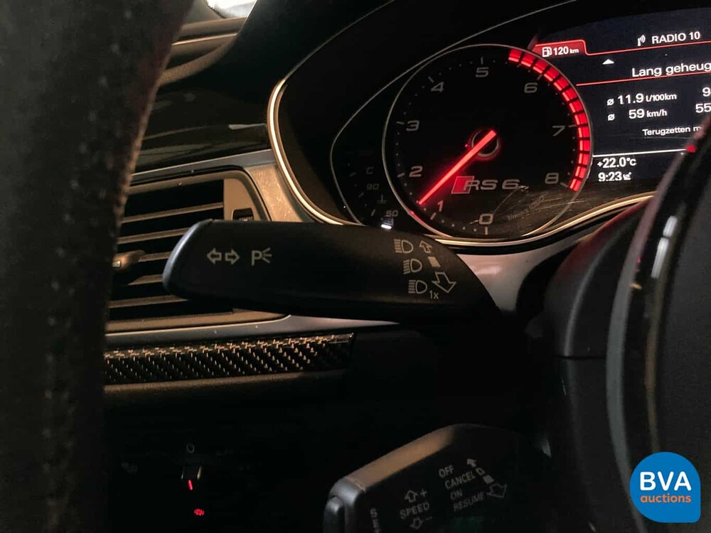 Audi RS6 Avant Quattro 4.0 TFSI 560hp 2015.