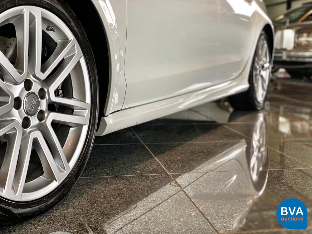 Audi RS6 Avant Quattro 4.0 TFSI 560hp 2015.