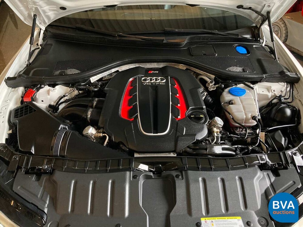 Audi RS6 Avant Quattro 4.0 TFSI 560hp 2015.