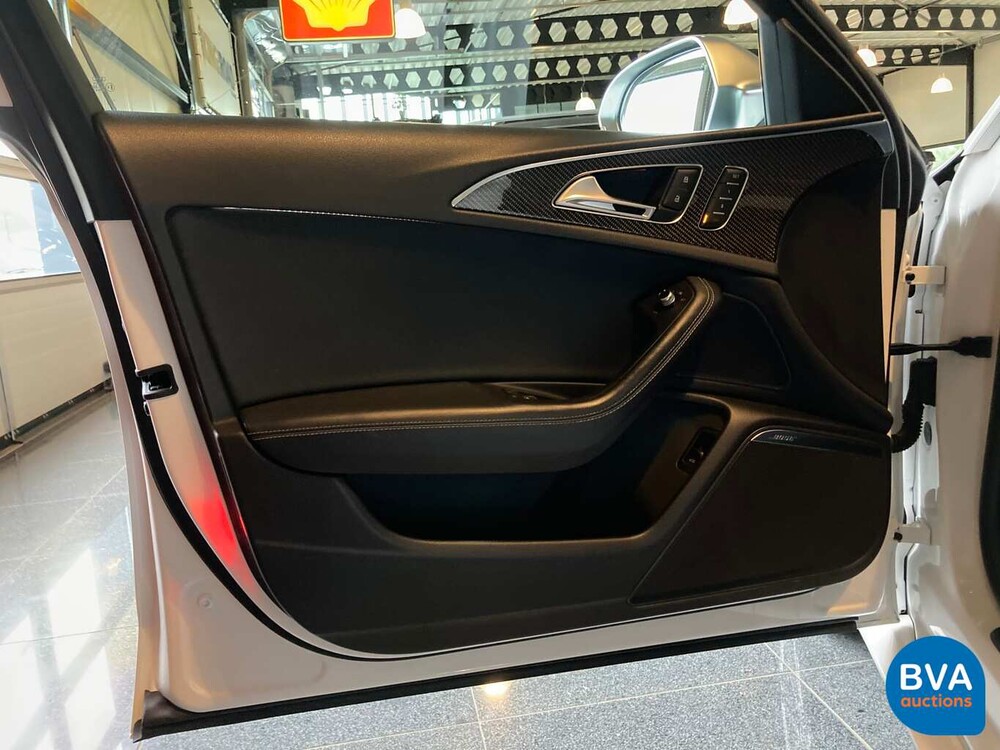 Audi RS6 Avant Quattro 4.0 TFSI 560hp 2015.