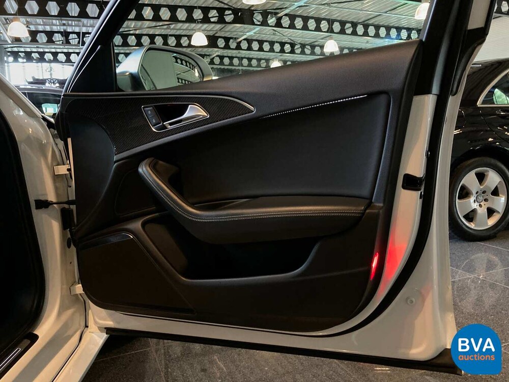 Audi RS6 Avant Quattro 4.0 TFSI 560hp 2015.