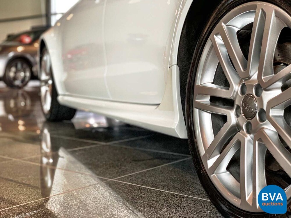 Audi RS6 Avant Quattro 4.0 TFSI 560hp 2015.