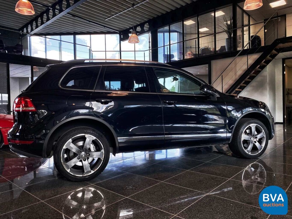Volkswagen Touareg 3.0 TDI 4Motion 239pk 2010, 79-LJT-4