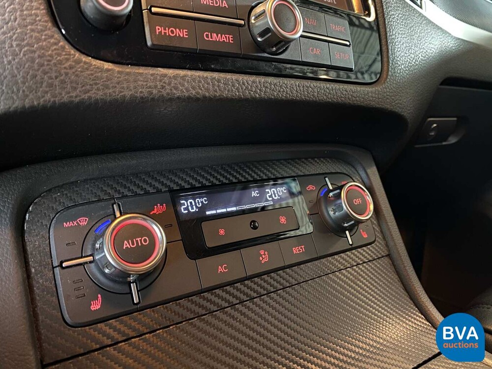 Volkswagen Touareg 3.0 TDI 4Motion 239pk 2010, 79-LJT-4