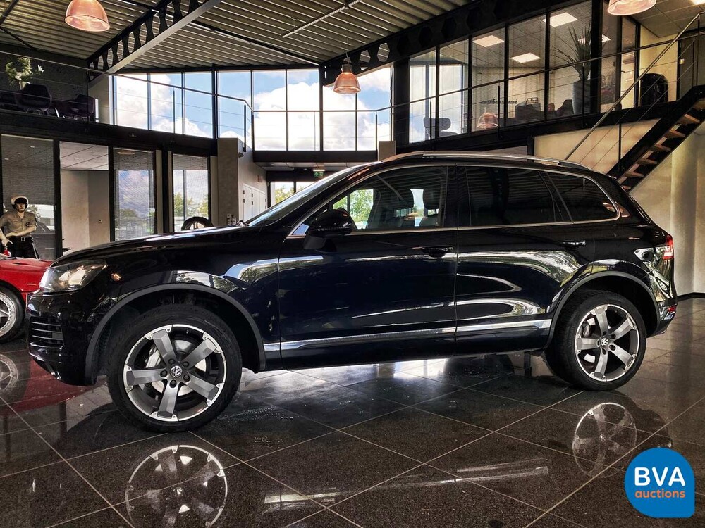 Volkswagen Touareg 3.0 TDI 4Motion 239pk 2010, 79-LJT-4