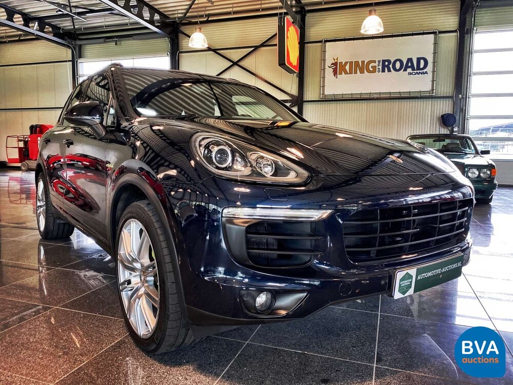 Porsche Cayenne 3.0 S E-Hybrid 416hp 2015.