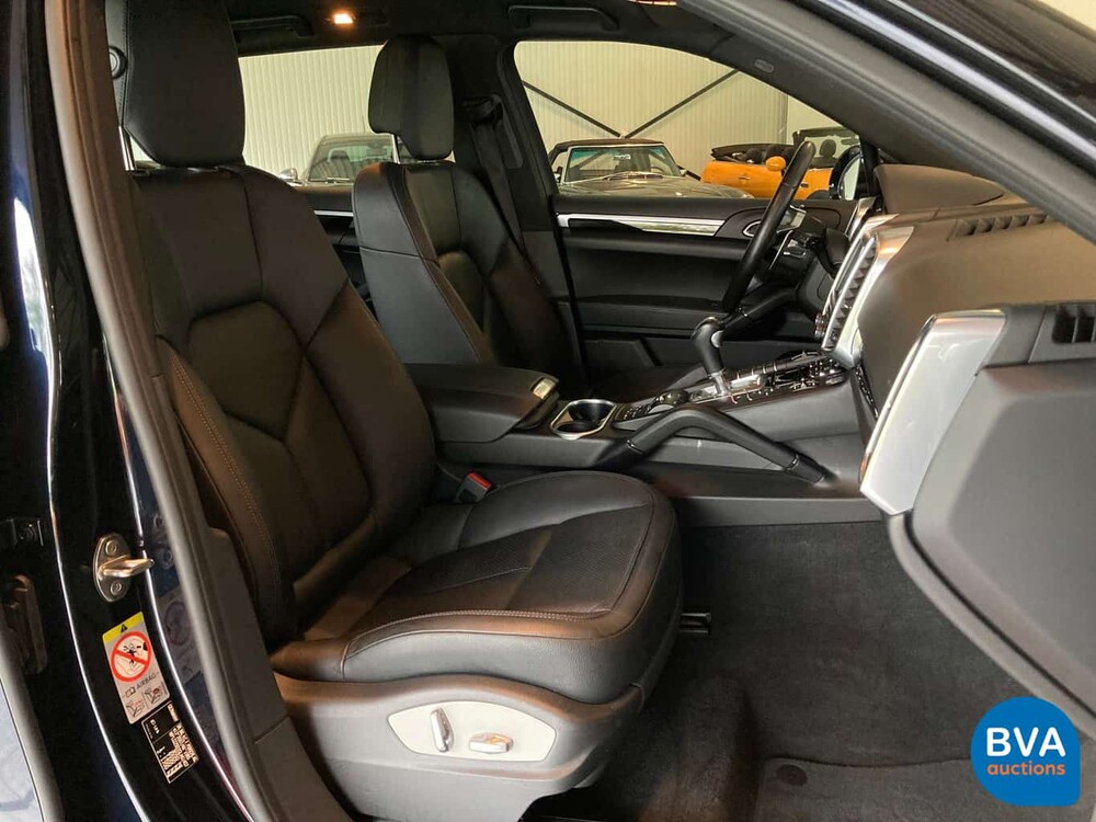 Porsche Cayenne 3.0 S E-Hybrid 416hp 2015.