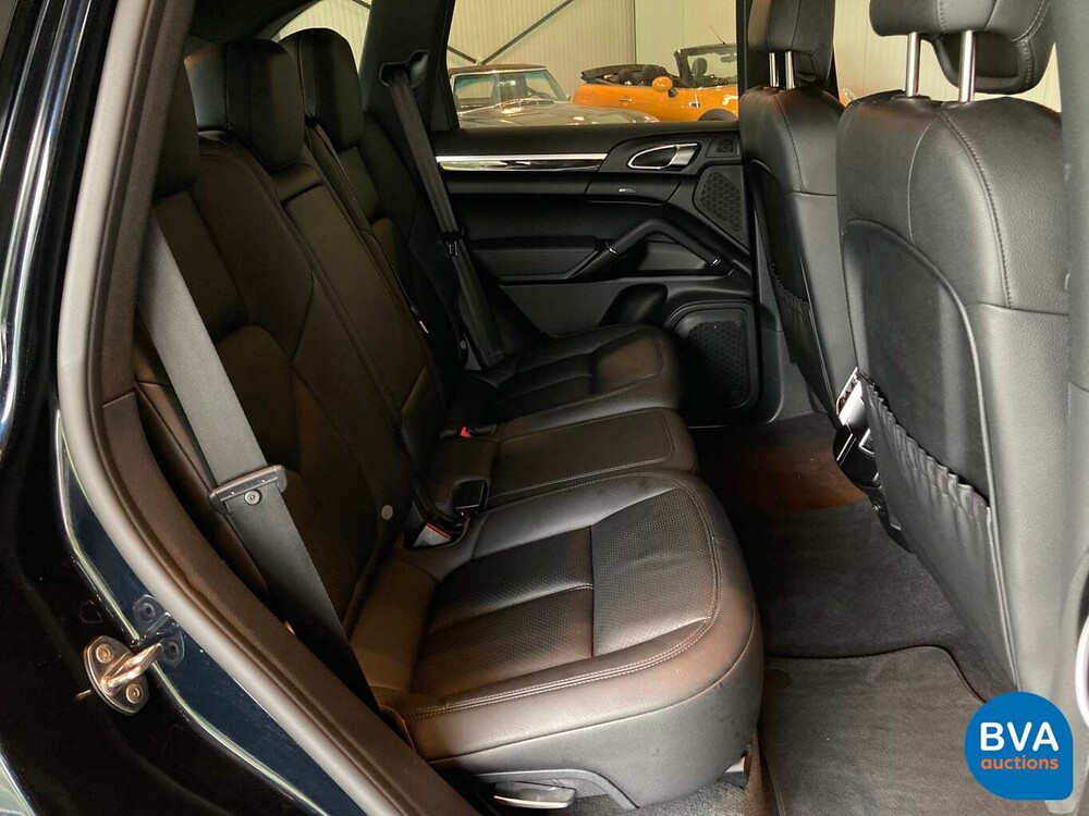 Porsche Cayenne 3.0 S E-Hybrid 416hp 2015.