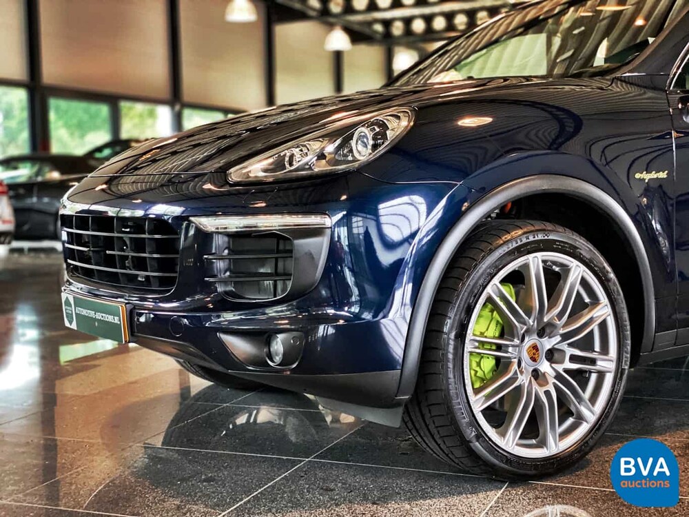 Porsche Cayenne 3.0 S E-Hybrid 416hp 2015.