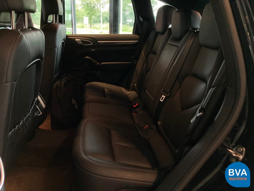 Porsche Cayenne 3.0 S E-Hybrid 416hp 2015.