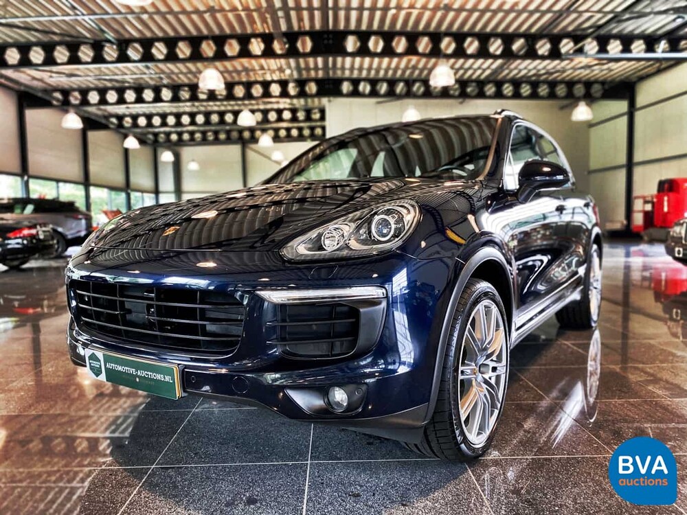 Porsche Cayenne 3.0 S E-Hybrid 416hp 2015.