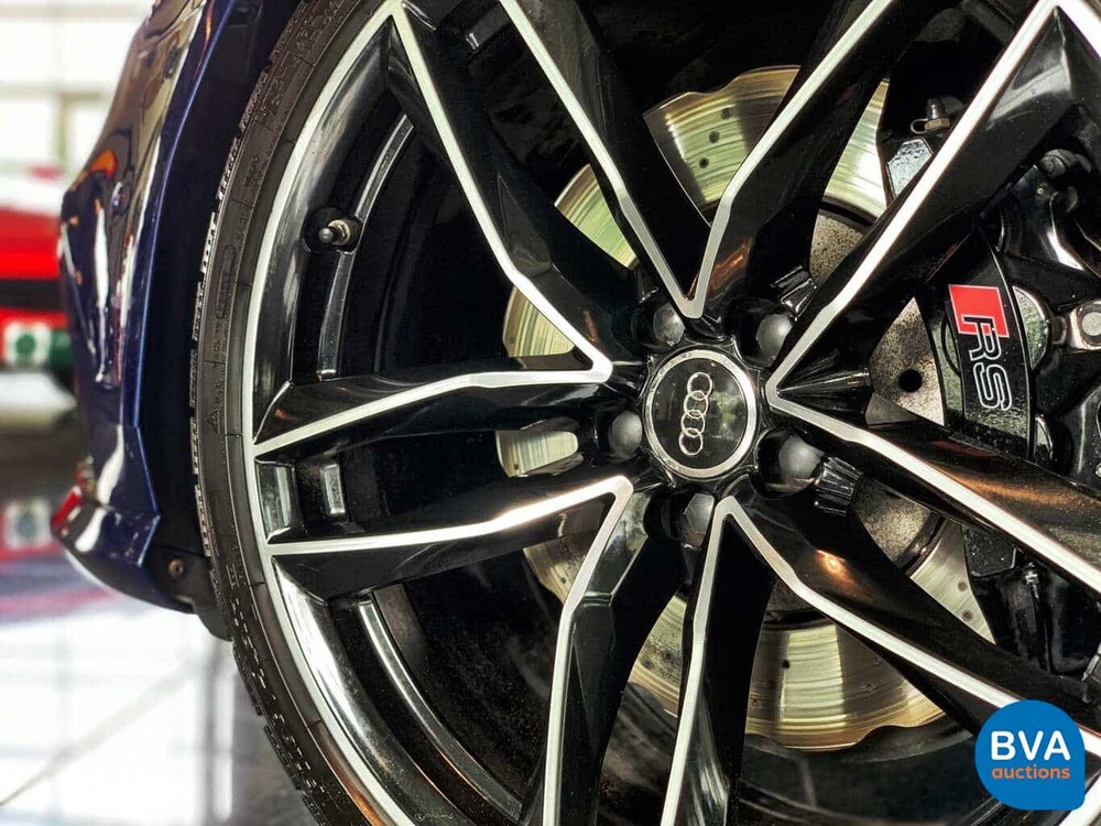 Audi RS6 Avant 560hp Dynamic + Quattro 4.0TFSI Carbon, JF-530-N.