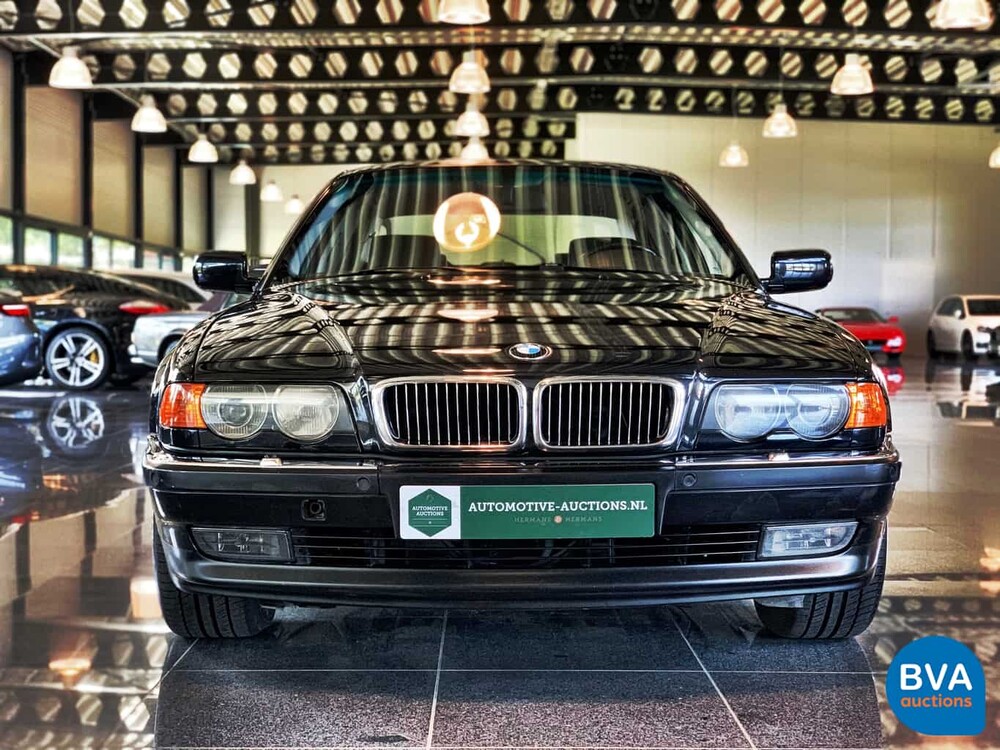 BMW 750iL -B4 gepantserd- 5.4 V12 326pk E38 Bulletproof 2000