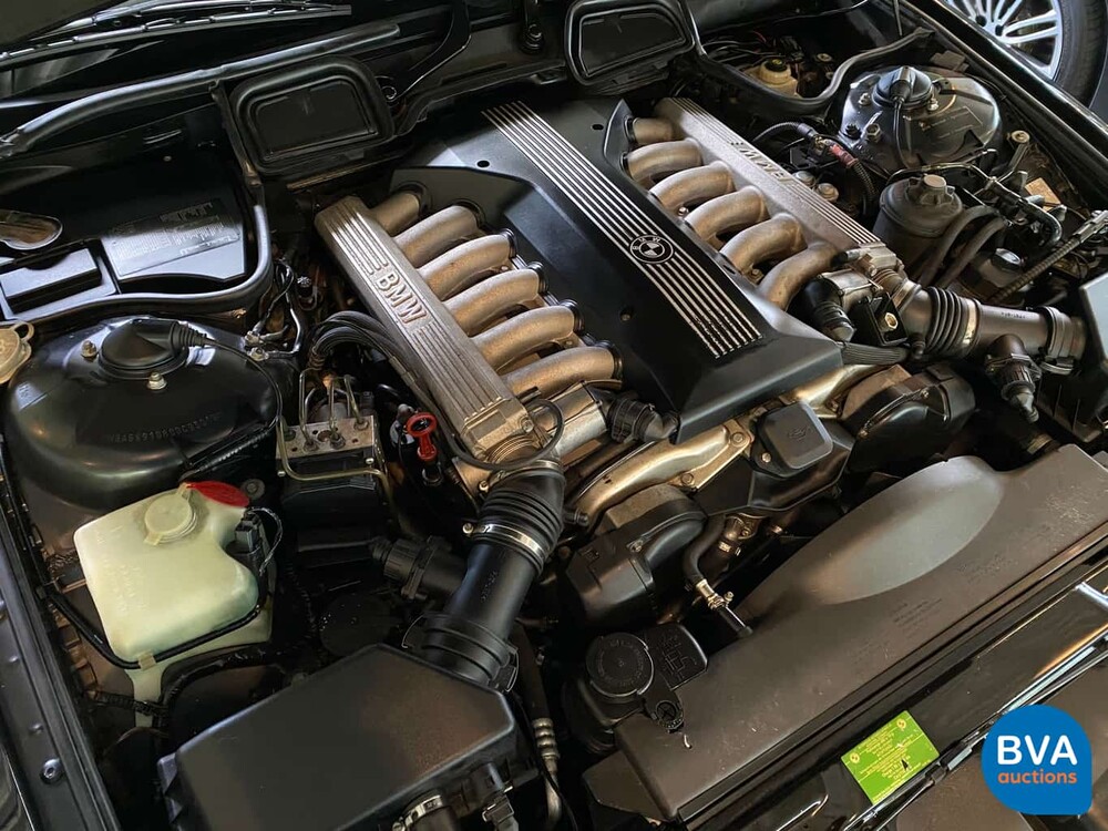 BMW 750iL -B4 gepantserd- 5.4 V12 326pk E38 Bulletproof 2000