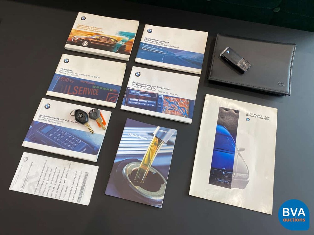 BMW 750iL -B4 gepantserd- 5.4 V12 326pk E38 Bulletproof 2000