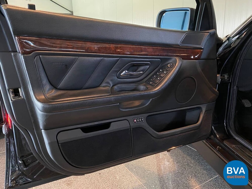 BMW 750iL -B4 gepantserd- 5.4 V12 326pk E38 Bulletproof 2000