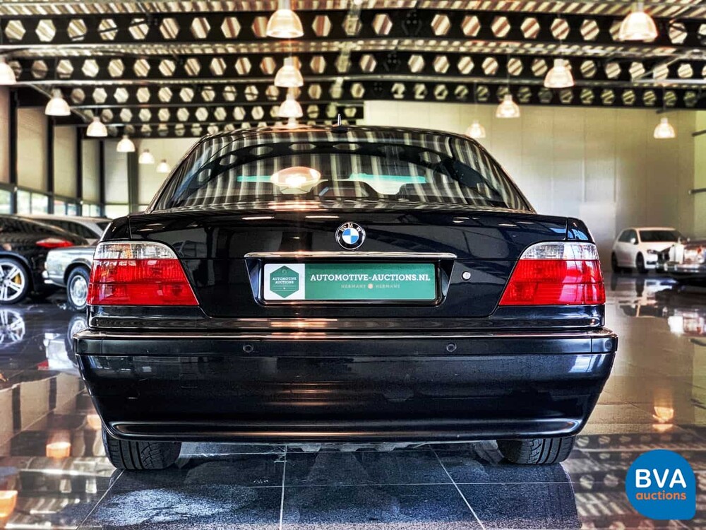 BMW 750iL -B4 gepantserd- 5.4 V12 326pk E38 Bulletproof 2000
