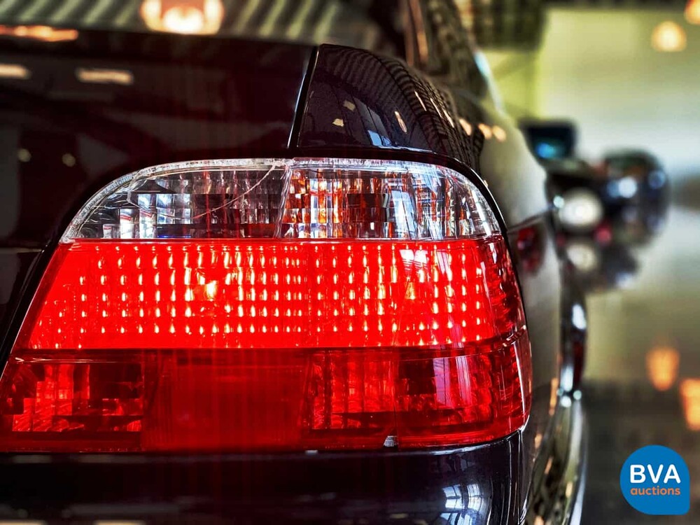 BMW 750iL -B4 gepantserd- 5.4 V12 326pk E38 Bulletproof 2000