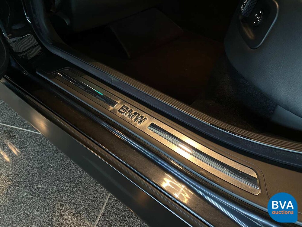 BMW 750iL -B4 gepantserd- 5.4 V12 326pk E38 Bulletproof 2000