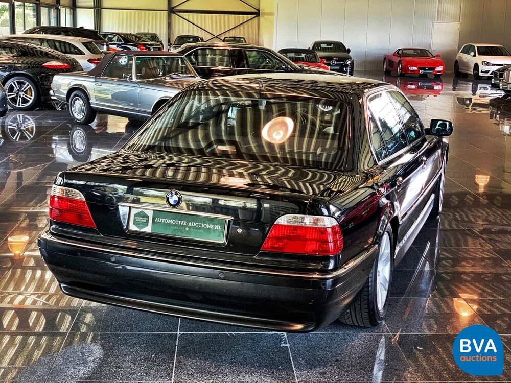 BMW 750iL -B4 gepantserd- 5.4 V12 326pk E38 Bulletproof 2000