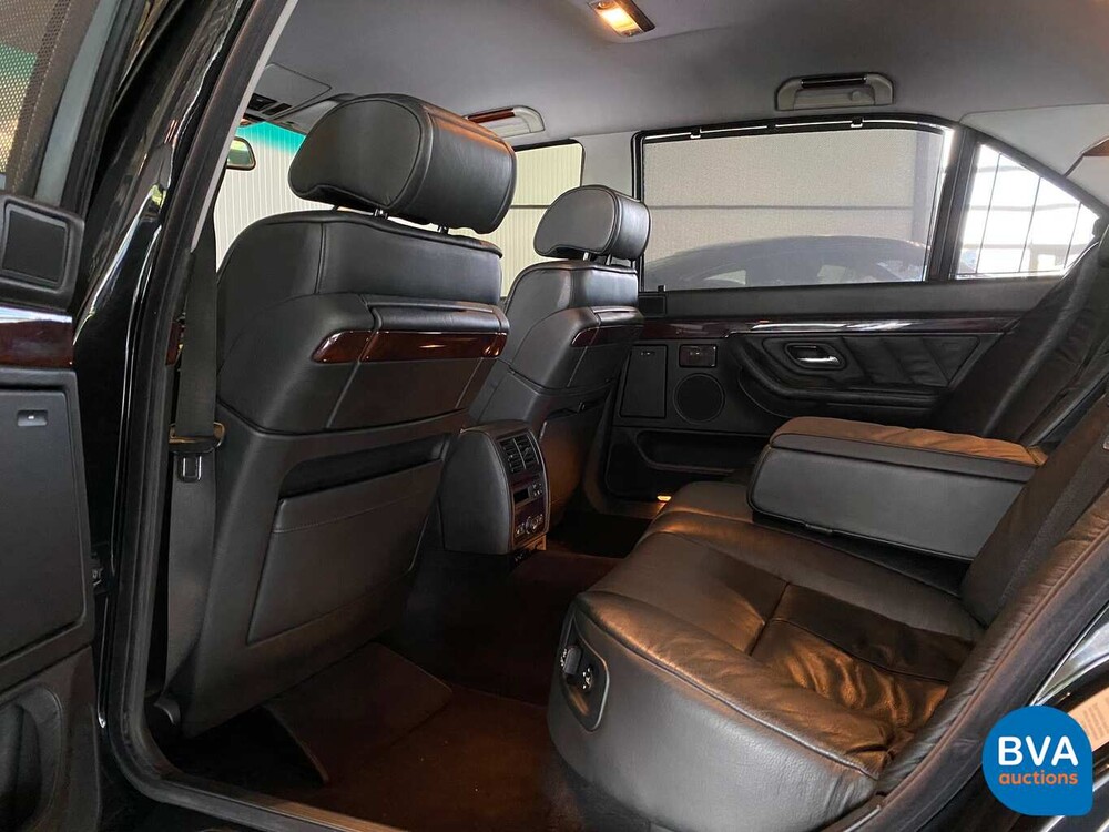 BMW 750iL -B4 gepantserd- 5.4 V12 326pk E38 Bulletproof 2000