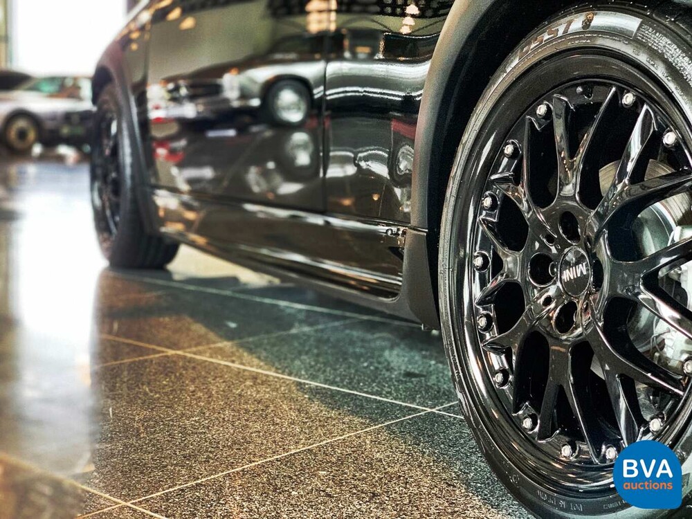 Mini Cooper S Cabriolet John Cooper Works 208 PS 2005.