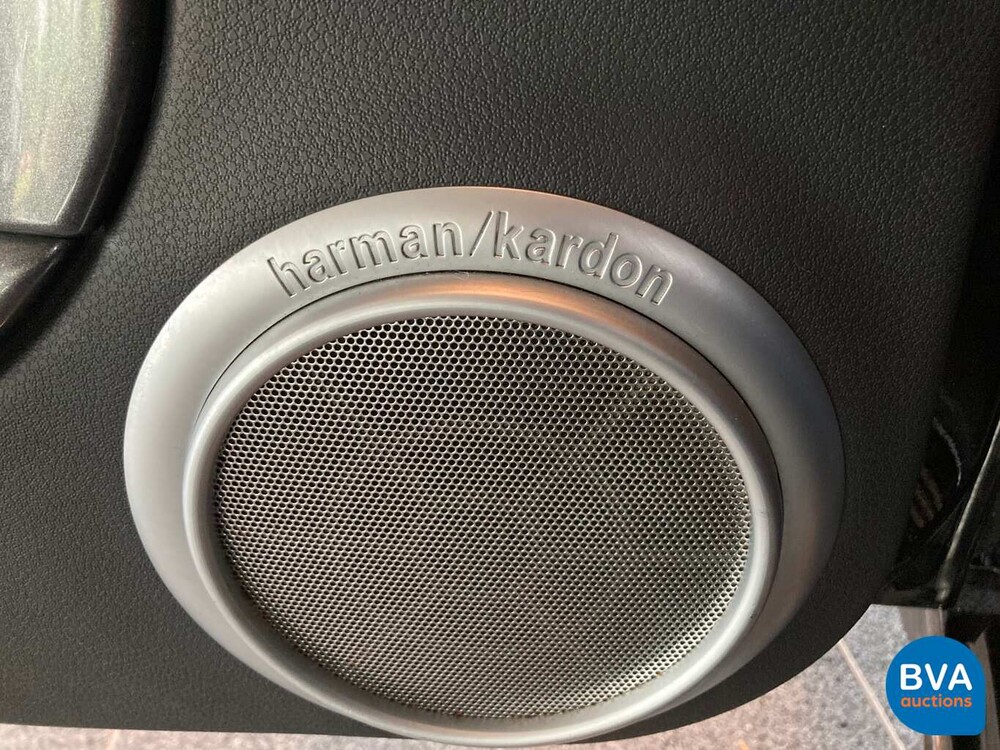 Mini Cooper S Cabriolet John Cooper Works 208 PS 2005.