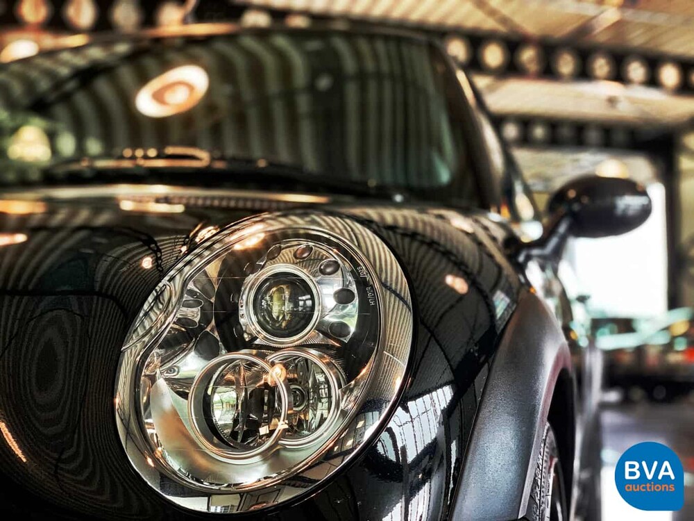Mini Cooper S Cabriolet John Cooper Works 208 PS 2005.
