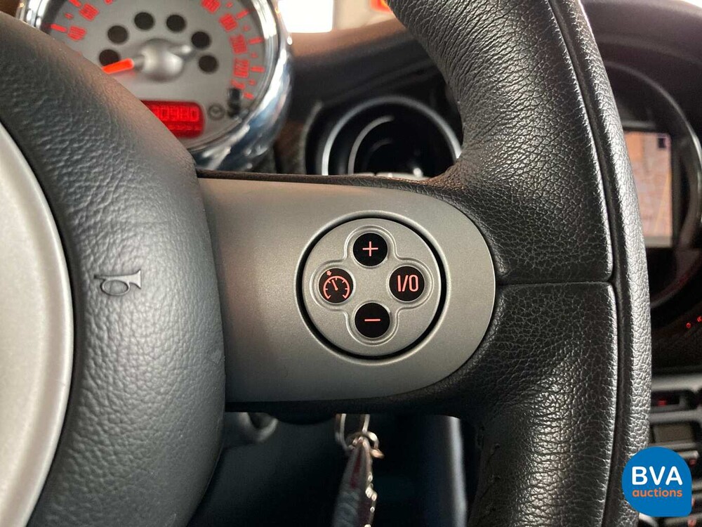 Mini Cooper S Cabriolet John Cooper Works 208 PS 2005.