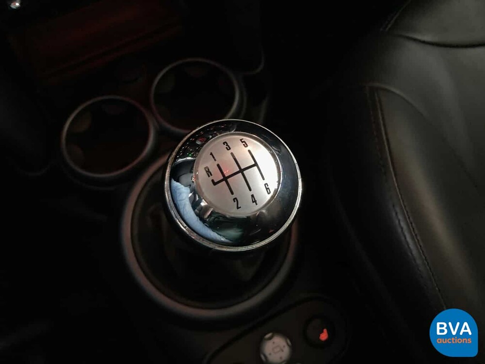 Mini Cooper S Cabriolet John Cooper Works 208 PS 2005.