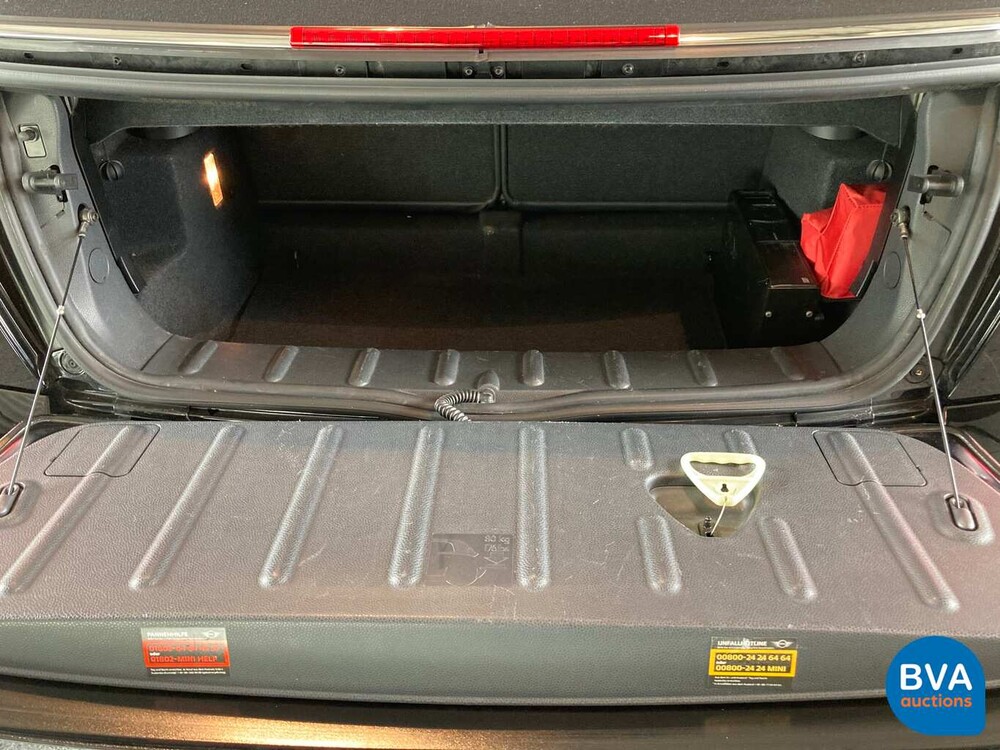 Mini Cooper S Cabriolet John Cooper Works 208 PS 2005.