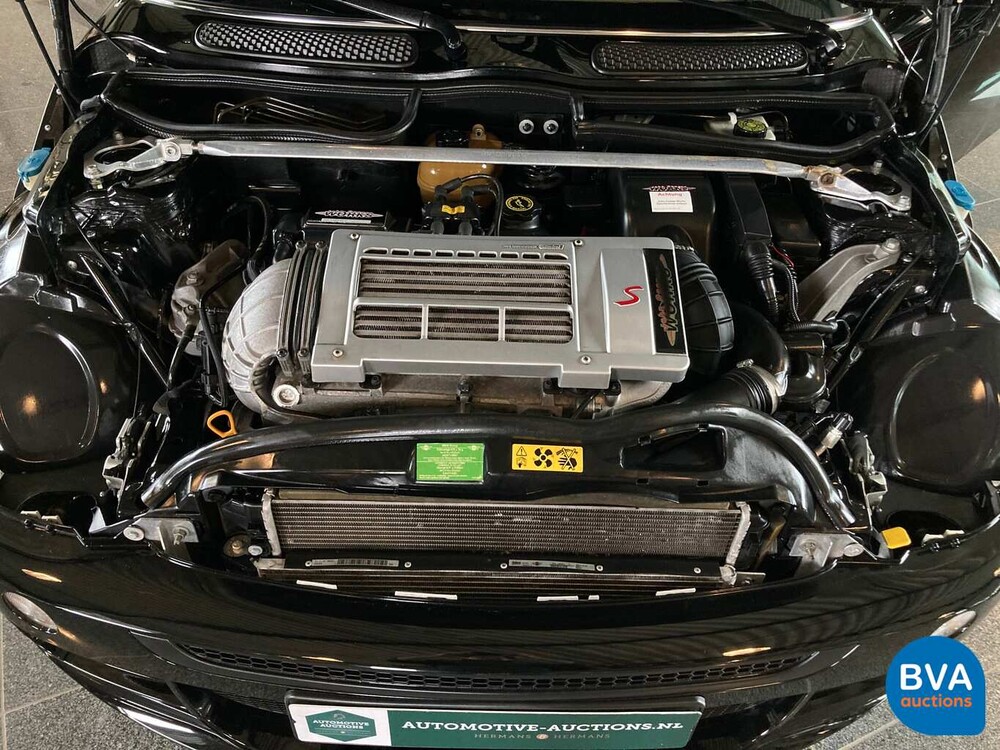 Mini Cooper S Cabriolet John Cooper Works 208 PS 2005.