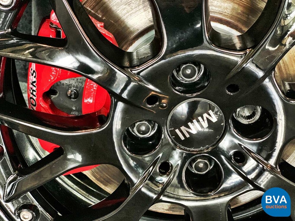 Mini Cooper S Cabriolet John Cooper Works 208 PS 2005.