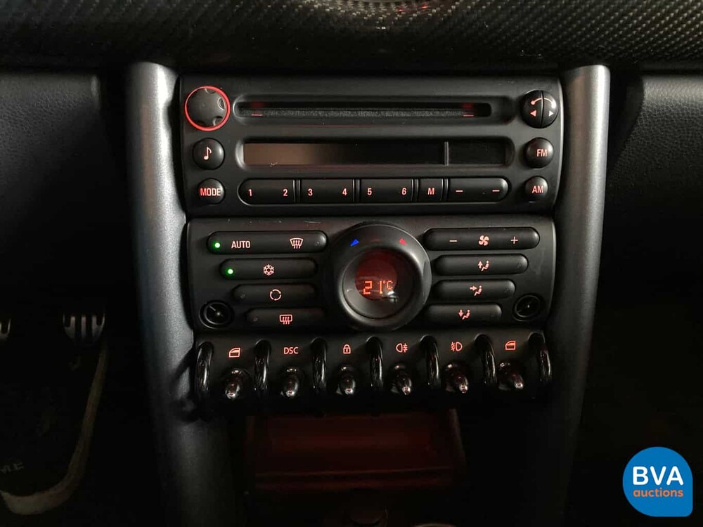 Mini Cooper S Cabriolet John Cooper Works 208 PS 2005.