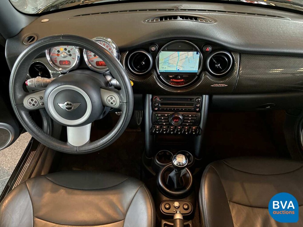 Mini Cooper S Cabriolet John Cooper Works 208 PS 2005.