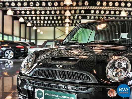 Mini Cooper S Cabriolet John Cooper Works 208hp 2005.