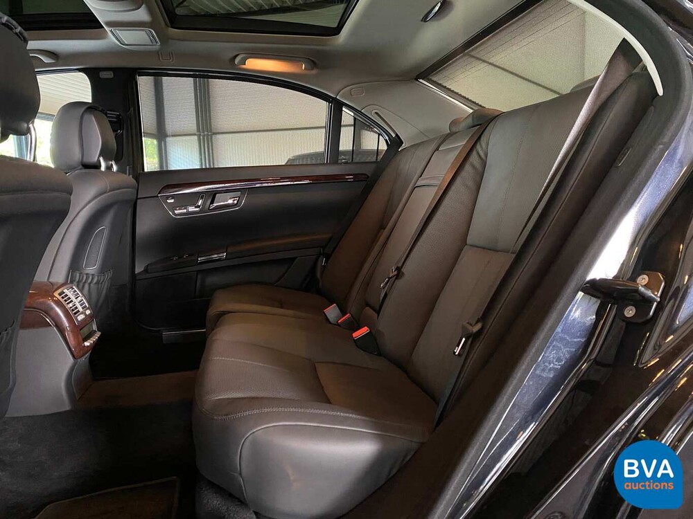 Mercedes-Benz S500 Lang 4Matic 388pk -25.000km!- W221 2008