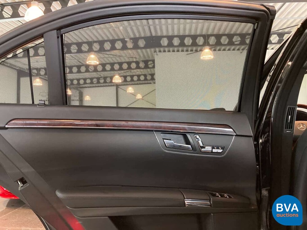 Mercedes-Benz S500 Lang 4Matic 388pk -25.000km!- W221 2008