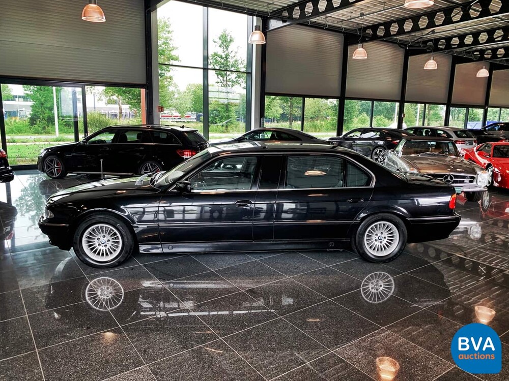 BMW 750iL L7 5.4 V12 Stretched 326 PS E38 1999.