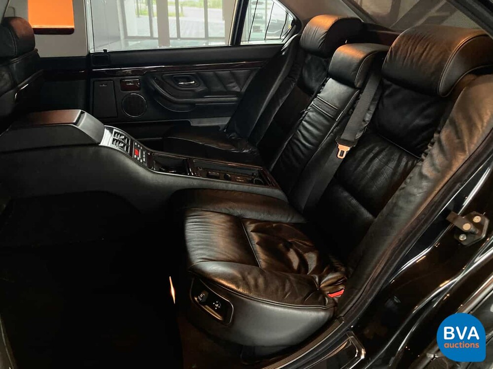 BMW 750iL L7 5.4 V12 Stretched 326 PS E38 1999.