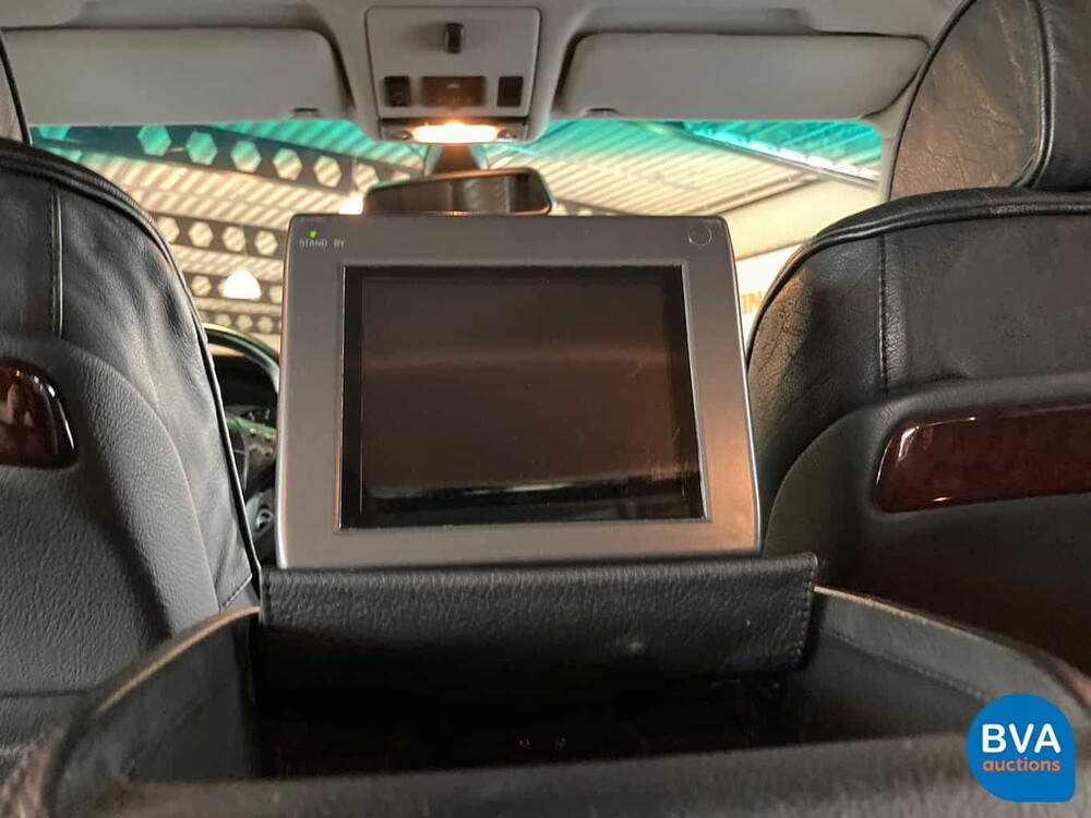 BMW 750iL L7 5.4 V12 Stretched 326 PS E38 1999.