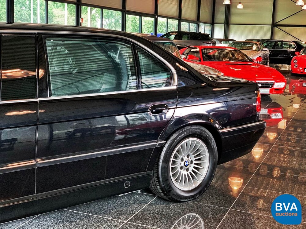 BMW 750iL L7 5.4 V12 Stretched 326 PS E38 1999.