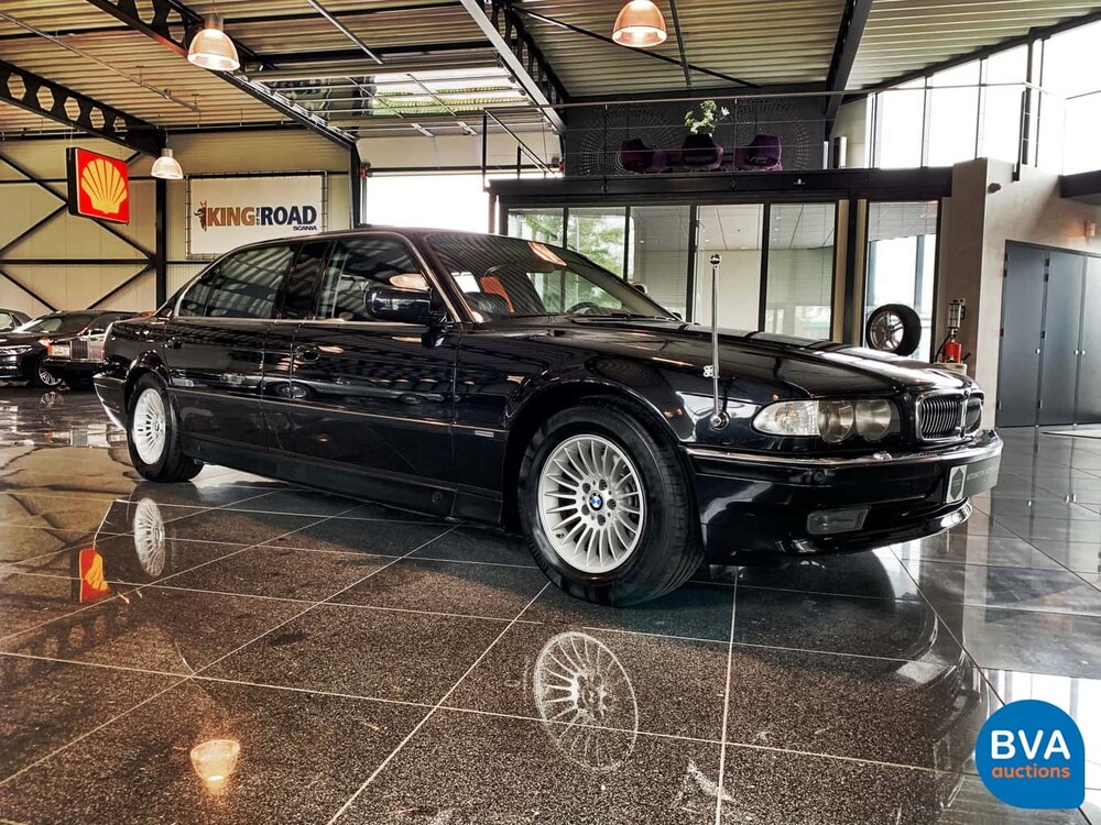 BMW 750iL L7 5.4 V12 Stretched 326 PS E38 1999.