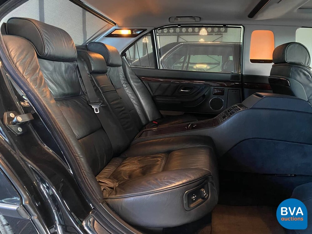 BMW 750iL L7 5.4 V12 Stretched 326 PS E38 1999.