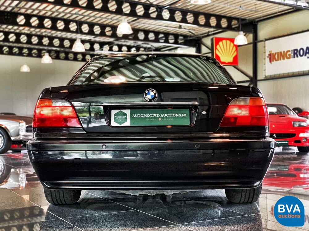 BMW 750iL L7 5.4 V12 Stretched 326 PS E38 1999.