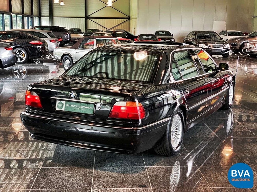 BMW 750iL L7 5.4 V12 Stretched 326 PS E38 1999.