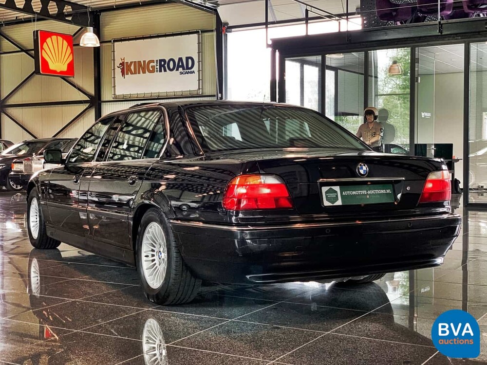 BMW 750iL L7 5.4 V12 Stretched 326 PS E38 1999.
