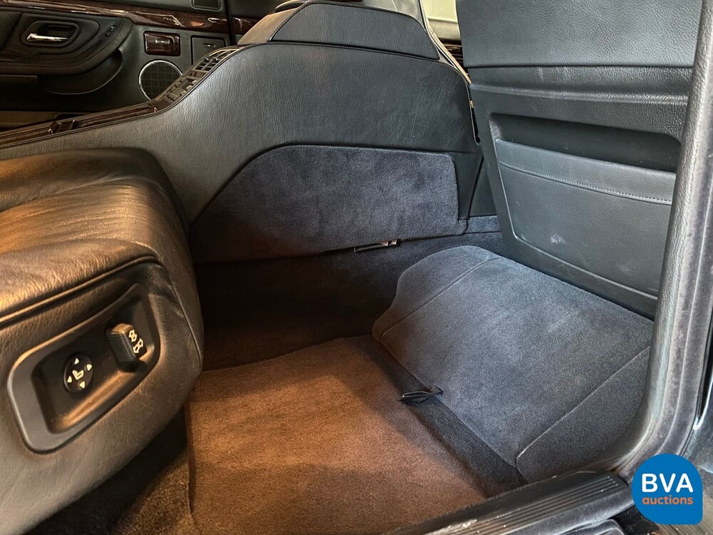 BMW 750iL L7 5.4 V12 Stretched 326 PS E38 1999.